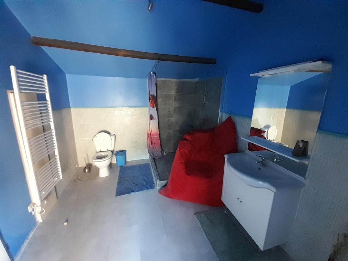 Bed and Breakfast Le Prieure Saint-Florent-sur-Auzonnet Exterior foto
