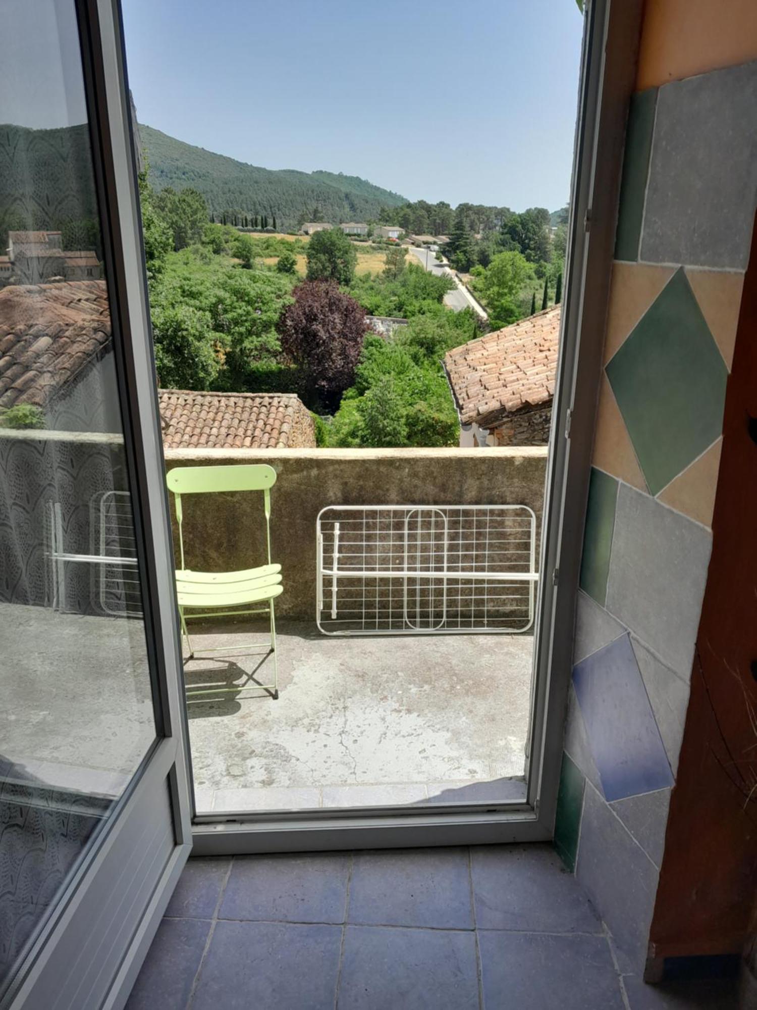 Bed and Breakfast Le Prieure Saint-Florent-sur-Auzonnet Zimmer foto